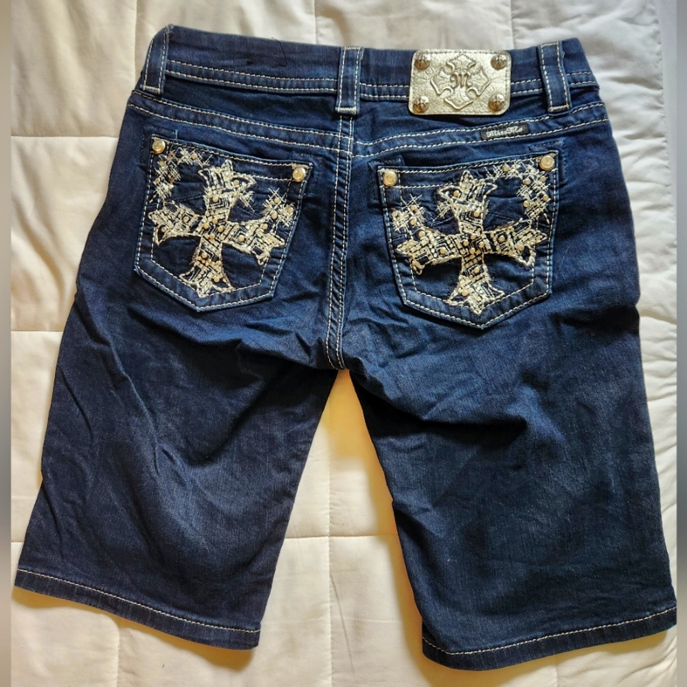 Miss Me Signature Bermuda Shorts